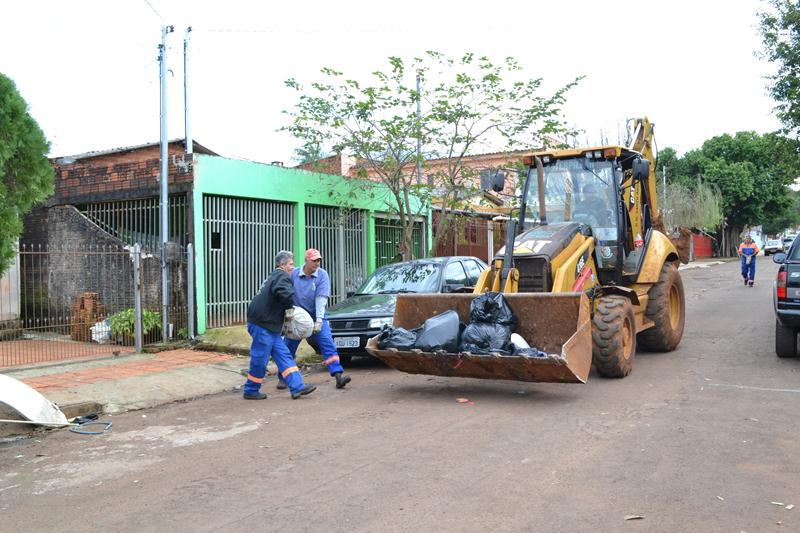 Neri Cavalheiro recebe ações do programa “A Prefeitura Mais Perto de Você!”